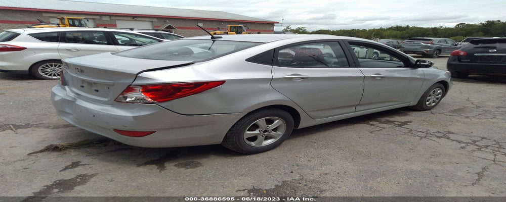 KMHCT4AE3DU562653 2013 HYUNDAI ACCENT photo no. 4