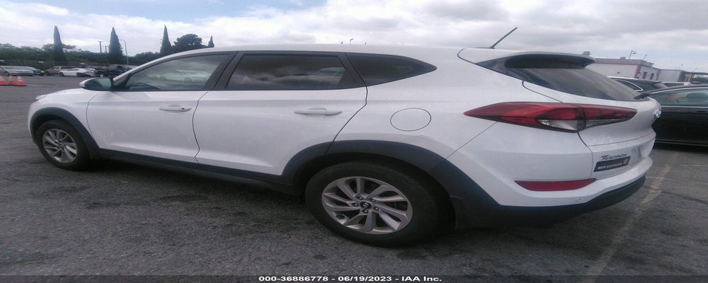 KM8J23A43HU378508 2017 HYUNDAI TUCSON photo no. 3