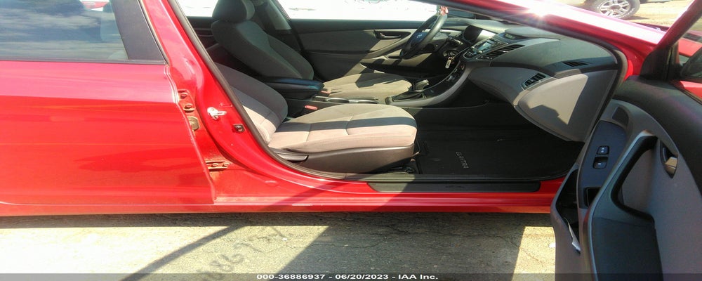 KMHDH4AE1FU281248 2015 HYUNDAI ELANTRA photo no. 5