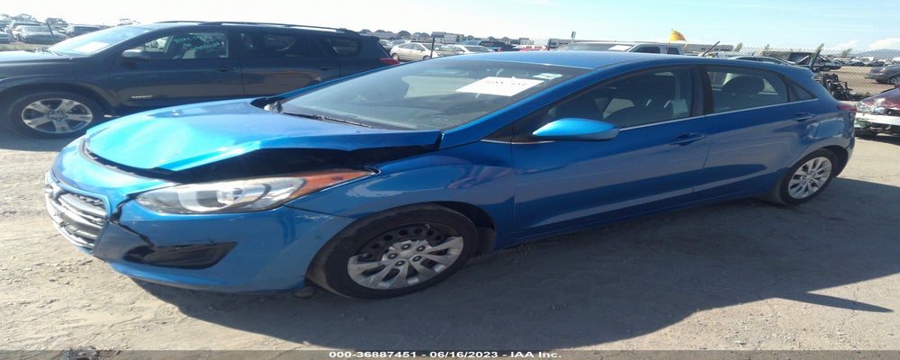 KMHD35LH9HU361069 2017 HYUNDAI ELANTRA GT photo no. 2