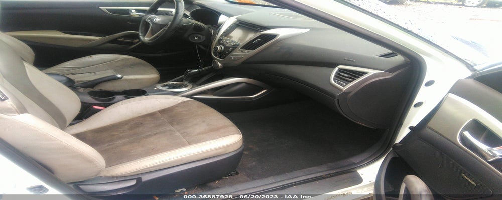 KMHTC6AD9DU095984 2013 HYUNDAI VELOSTER photo no. 5