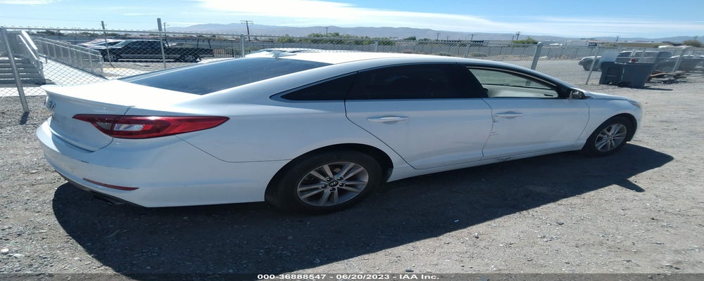 5NPE24AF6GH402256 2016 HYUNDAI SONATA photo no. 4