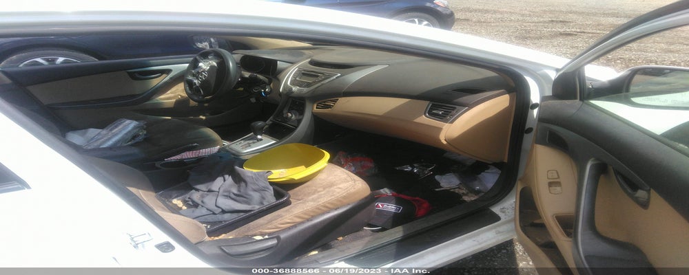 5NPDH4AE5BH030449 2011 HYUNDAI ELANTRA photo no. 5