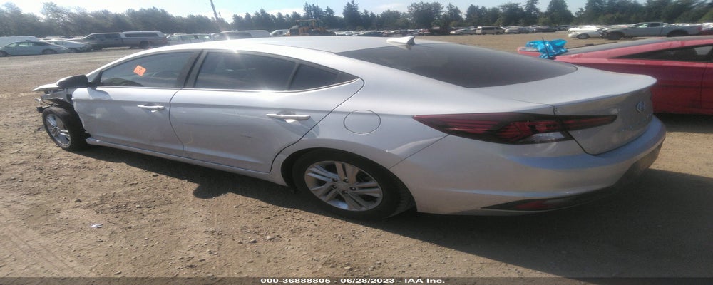 KMHD84LF0KU737661 2019 HYUNDAI ELANTRA photo no. 3