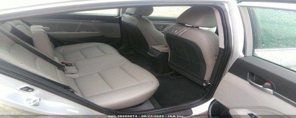 KMHD84LF8JU505209 2018 HYUNDAI ELANTRA photo no. 8
