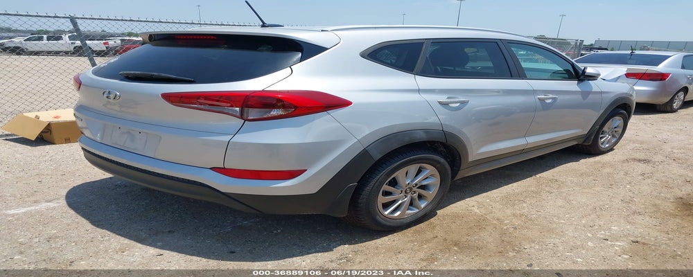 KM8J33A43HU273481 2017 HYUNDAI TUCSON photo no. 4