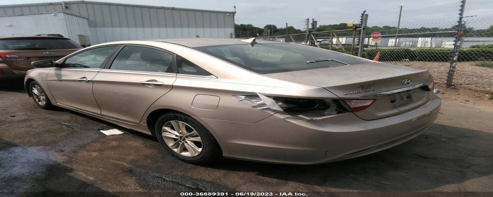 5NPEB4AC7BH257758 2011 HYUNDAI SONATA photo no. 3