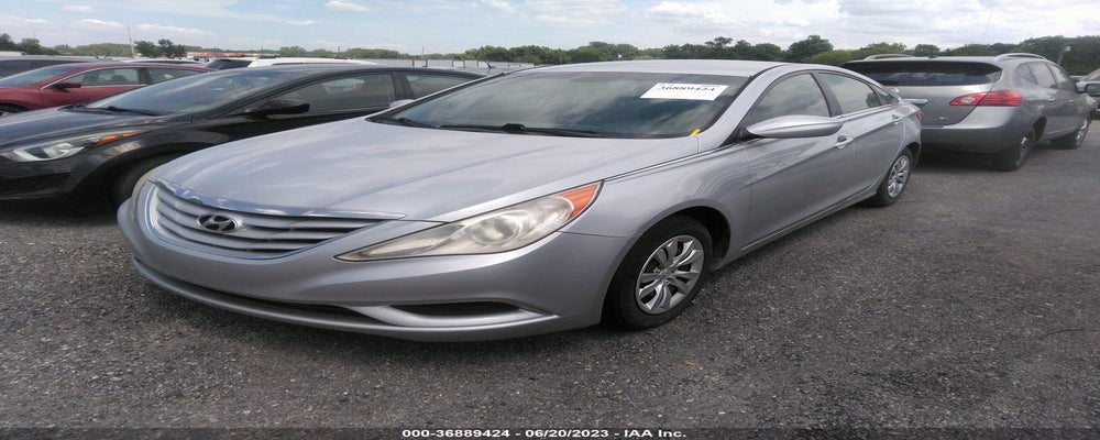 5NPEB4AC6BH274339 2011 HYUNDAI SONATA photo no. 2