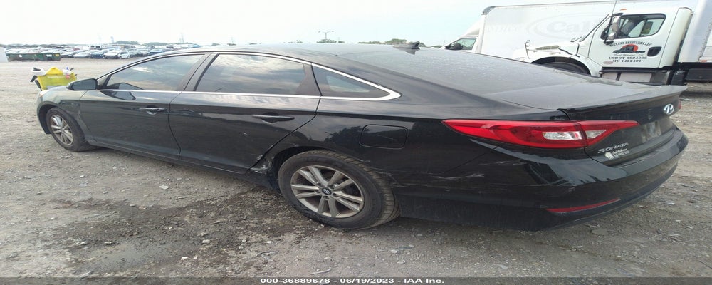 5NPE24AF4FH207822 2015 HYUNDAI SONATA photo no. 3