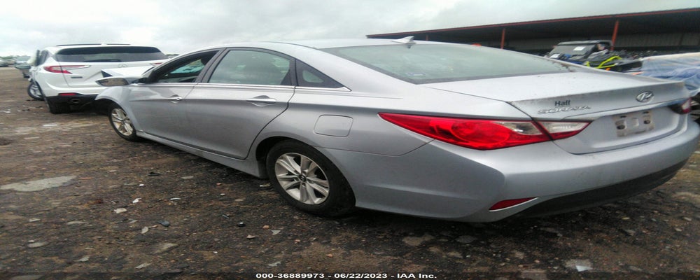 5NPEB4AC8EH823382 2014 HYUNDAI SONATA photo no. 3