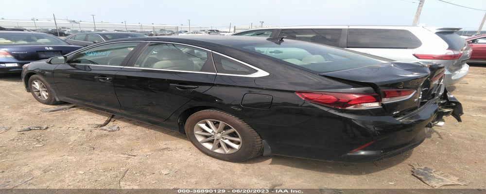 5NPE24AFXKH801194 2019 HYUNDAI SONATA photo no. 3