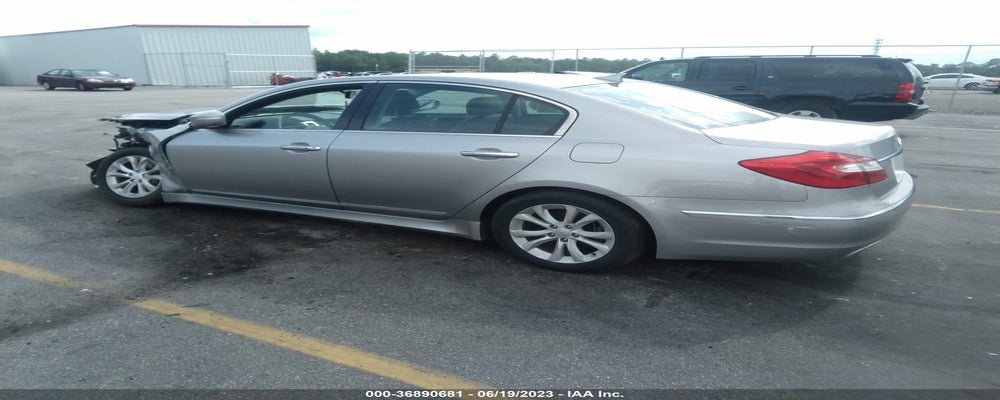 KMHGC4DD6DU209201 2013 HYUNDAI GENESIS photo no. 3