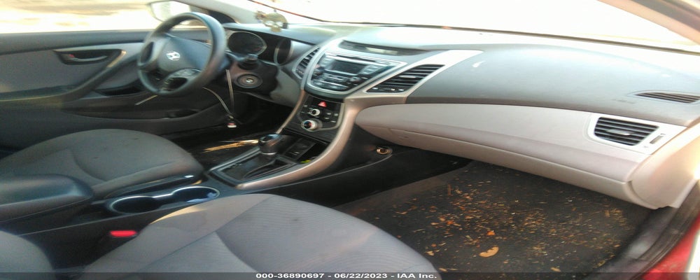 5NPDH4AE1GH761838 2016 HYUNDAI ELANTRA photo no. 5