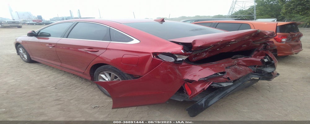 5NPE24AF1JH607121 2018 HYUNDAI SONATA photo no. 3