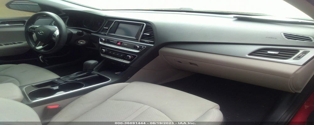 5NPE24AF1JH607121 2018 HYUNDAI SONATA photo no. 5