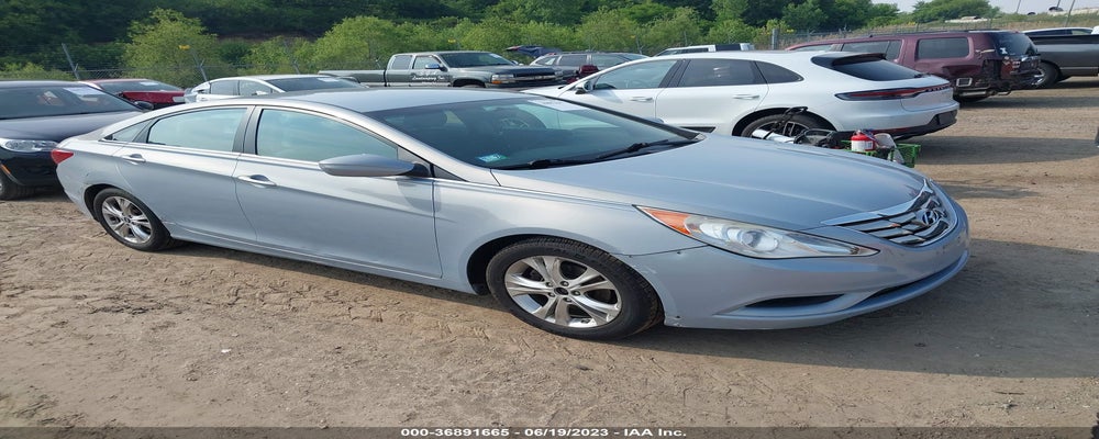 5NPEB4AC1BH071746 2011 HYUNDAI SONATA photo no. 8