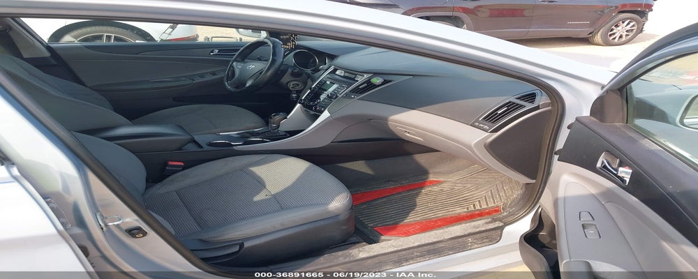 5NPEB4AC1BH071746 2011 HYUNDAI SONATA photo no. 5