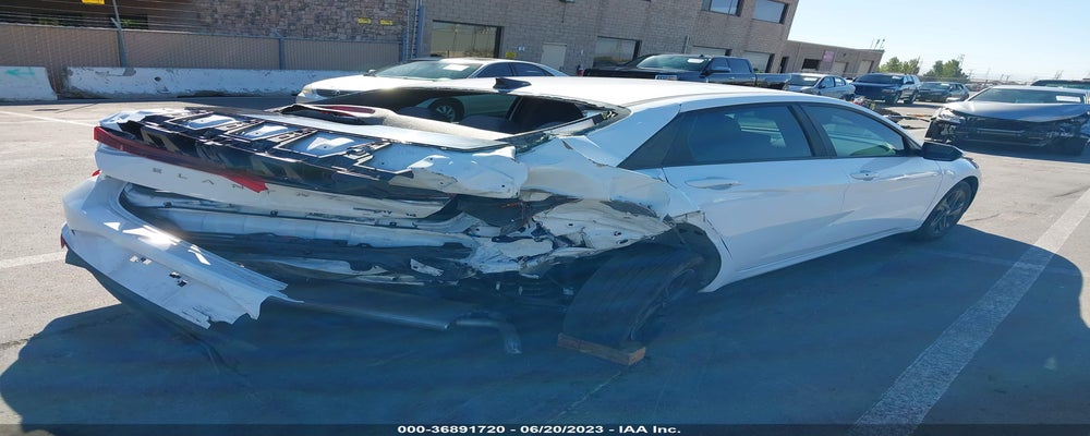 KMHLM4AJ0PU039900 2023 HYUNDAI ELANTRA HYBRID photo no. 4
