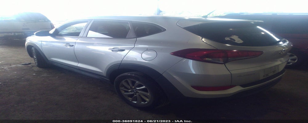 KM8J2CA44JU659917 2018 HYUNDAI TUCSON photo no. 3