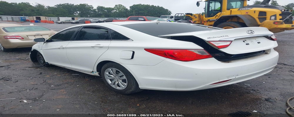 5NPEB4ACXCH319087 2012 HYUNDAI SONATA photo no. 3