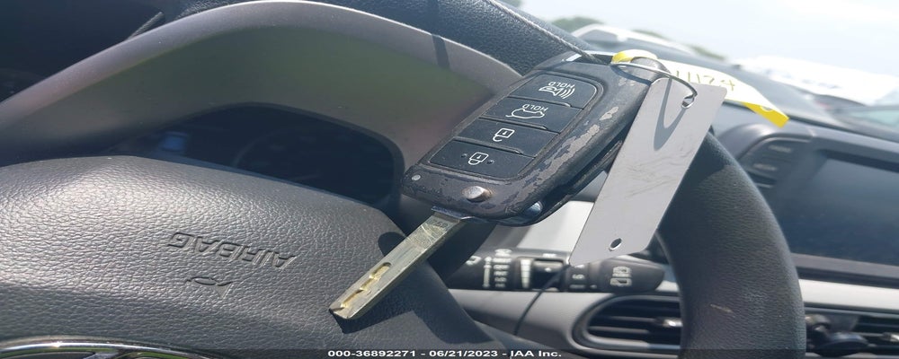 KM8K12AA7JU175019 2018 HYUNDAI KONA photo no. 11