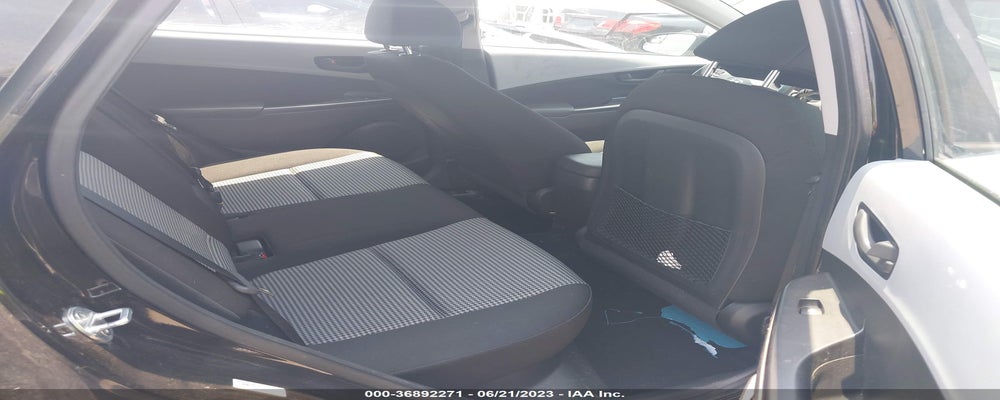 KM8K12AA7JU175019 2018 HYUNDAI KONA photo no. 8