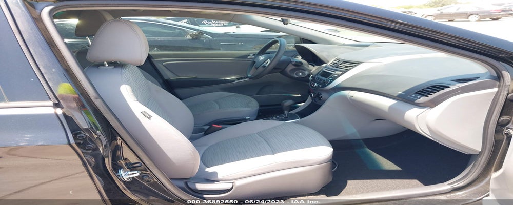 KMHCT5AE7HU354321 2017 HYUNDAI ACCENT photo no. 5