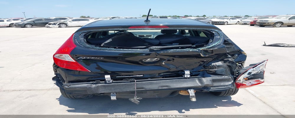 KMHCT5AE7HU354321 2017 HYUNDAI ACCENT photo no. 6