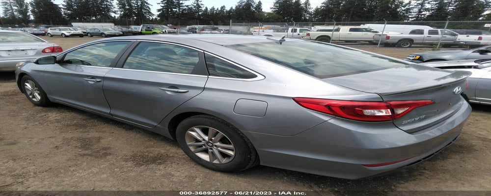 5NPE24AF2FH228751 2015 HYUNDAI SONATA photo no. 3