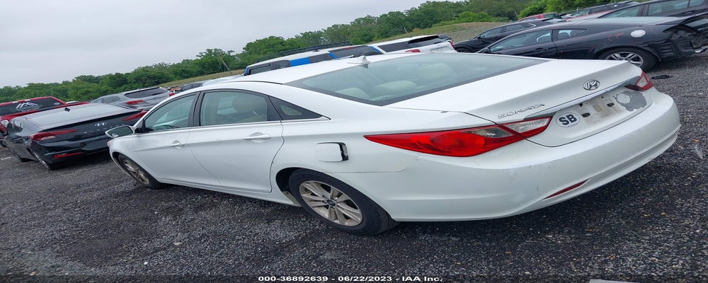 5NPEB4AC0BH089672 2011 HYUNDAI SONATA photo no. 3