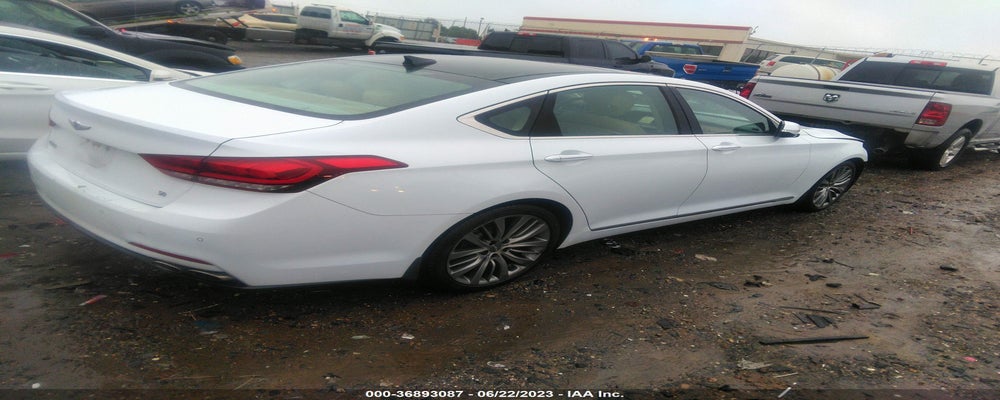 KMHGN4JF9FU051939 2015 HYUNDAI GENESIS photo no. 4