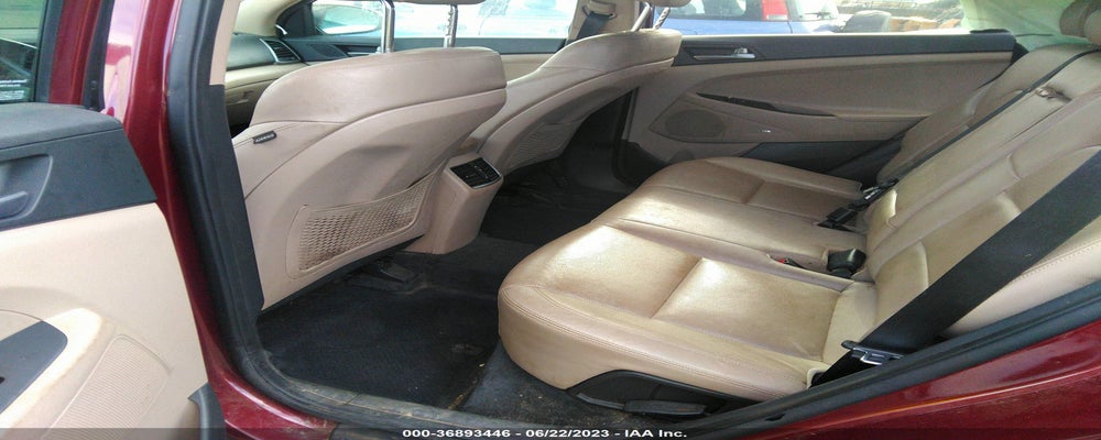 KM8J33A42HU427680 2017 HYUNDAI TUCSON photo no. 8