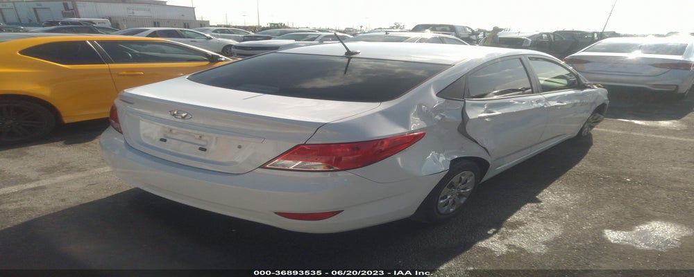 KMHCT4AE4HU378456 2017 HYUNDAI ACCENT photo no. 4
