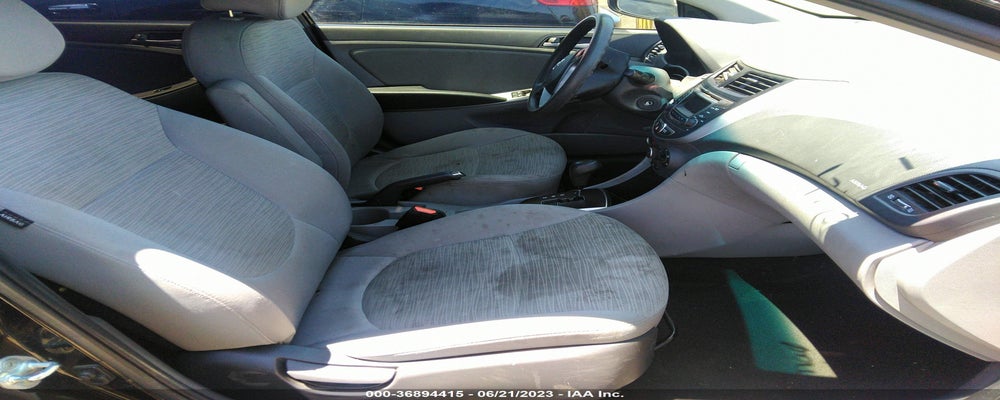 KMHCT5AE0HU315795 2017 HYUNDAI ACCENT photo no. 5