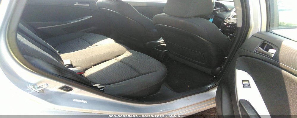 KMHCT5AE3HU324538 2017 HYUNDAI ACCENT photo no. 8