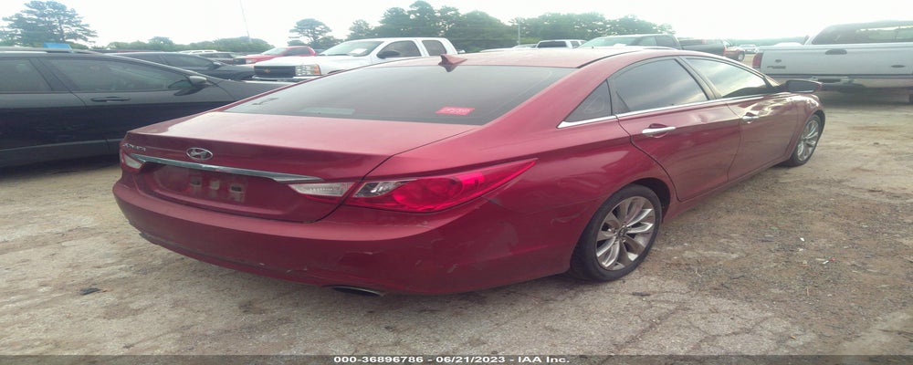 5NPEC4AC2BH068870 2011 HYUNDAI SONATA photo no. 4