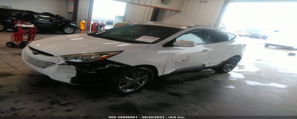 KM8JU3AG0FU113126 2015 HYUNDAI TUCSON photo no. 2