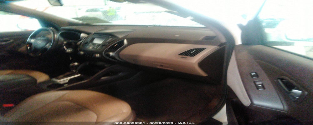 KM8JU3AG0FU113126 2015 HYUNDAI TUCSON photo no. 5