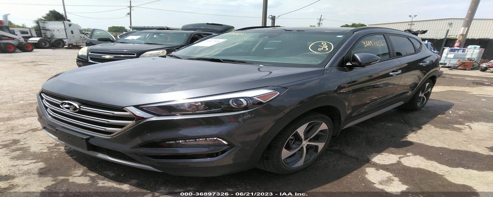 KM8J3CA23JU831480 2018 HYUNDAI TUCSON photo no. 2