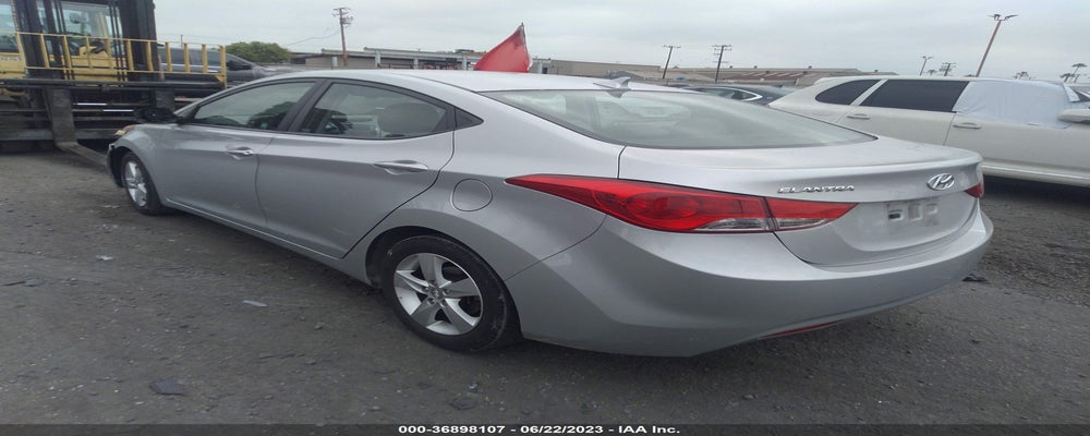 5NPDH4AE5DH399816 2013 HYUNDAI ELANTRA photo no. 3