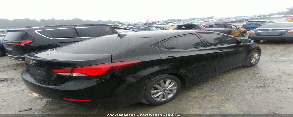 KMHDH4AE3FU415158 2015 HYUNDAI ELANTRA photo no. 4