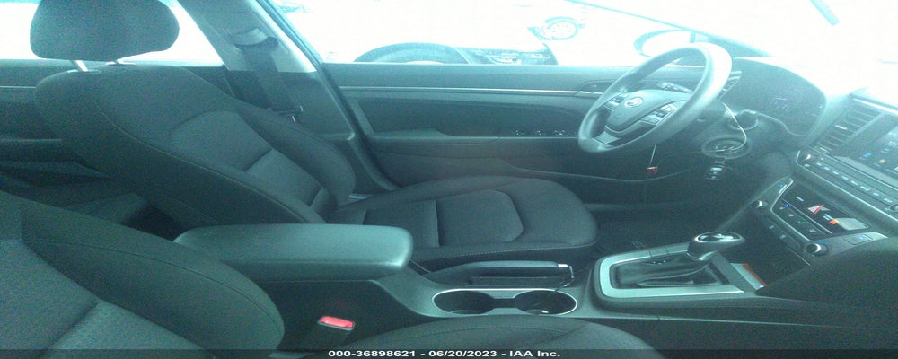 KMHD84LF6JU610024 2018 HYUNDAI ELANTRA photo no. 5