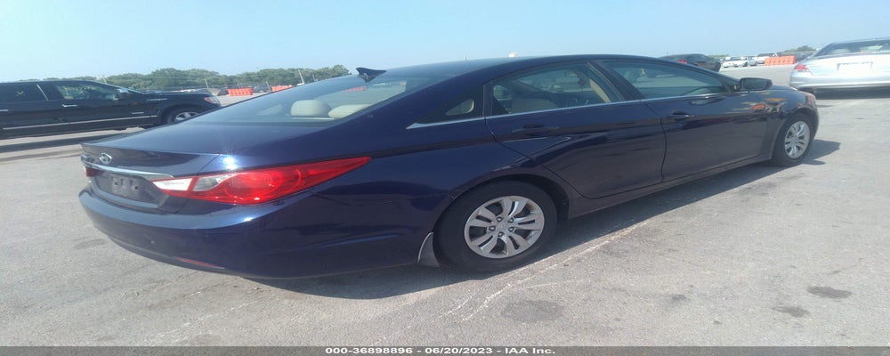 5NPEB4AC8BH105259 2011 HYUNDAI SONATA photo no. 4