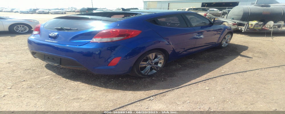 KMHTC6AD8CU023818 2012 HYUNDAI VELOSTER photo no. 4