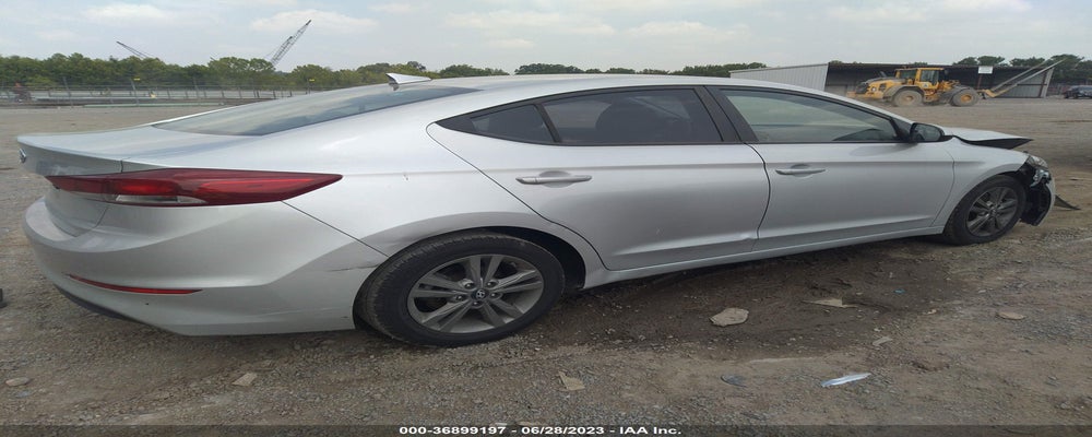 5NPD84LF7JH297290 2018 HYUNDAI ELANTRA photo no. 4