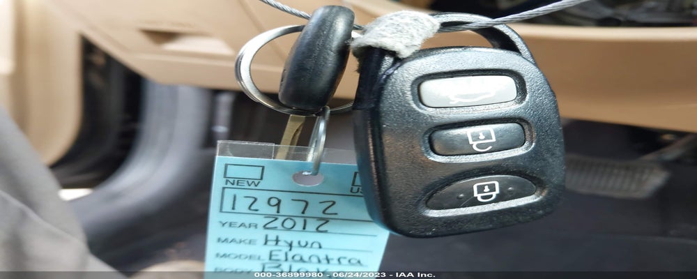 5NPDH4AE8CH138162 2012 HYUNDAI ELANTRA photo no. 11