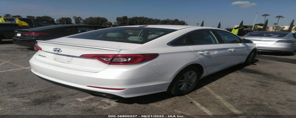 5NPE24AF5HH487155 2017 HYUNDAI SONATA photo no. 4