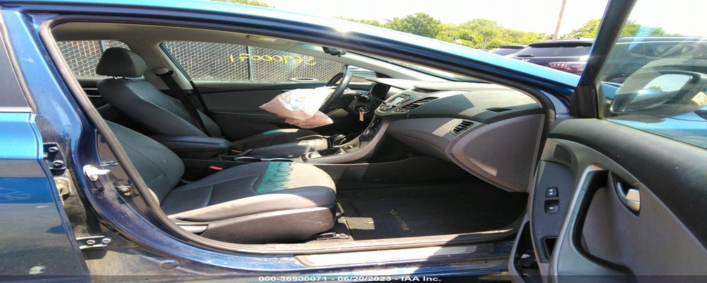 KMHDH4AE1FU456839 2015 HYUNDAI ELANTRA photo no. 5