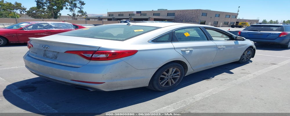 5NPE24AF2FH154733 2015 HYUNDAI SONATA photo no. 4