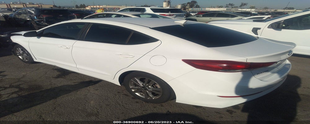 5NPD84LF3JH363382 2018 HYUNDAI ELANTRA photo no. 3
